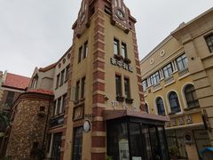 -鲁邦国际风情街(麦世达韩国精品百货店)