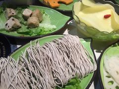 -一叶一世界·素食餐厅(锦华万达店)