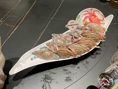 -雍容荟帝王蟹活龙虾展台自助(IFS黑金店)
