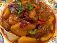 新疆大盘鸡-燕兰楼·清真西北融合菜(亚运村店)
