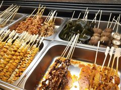 新疆羊肉串-姑娘手·陕西手工面·肉夹馍(象峰店)