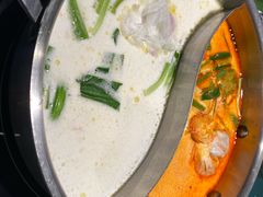 泰式双味锅-集渔·泰式海鲜火锅(彭州店)