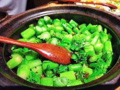 甜菜啫菜心粒-啫两手·啫啫煲·小饭堂(龙城万科里店)