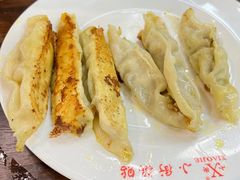小街锅贴-小街锅贴(西工饭庄七分店)