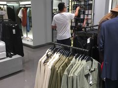 -ZARA(大上海时代广场店)