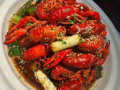 -肥肥虾庄·金牌油焖大虾(沙湖店)
