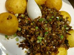-老码头黑皮肘子锅包肉熏酱水饺(文政街店)