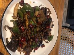 -十三式重庆江湖菜(金茂览秀城店)