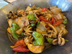 干锅八爪鱼-北门饭店(三香路店)