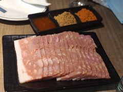-石记东北风味烤肉店(子固路店)