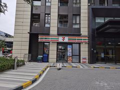 -广州绿地中央广场