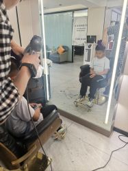 -红人馆造型十添