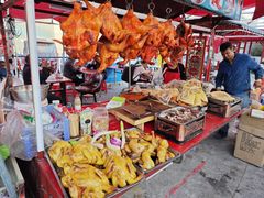 -乌恰市场(彩虹商场店)