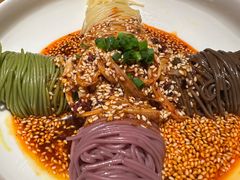 -江渔儿酸菜鱼专门店(明珠广场店)
