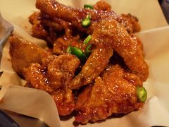 炸鸡翅一半一半-富乐满韩国正宗炸鸡韩国料理(虹泉路店)