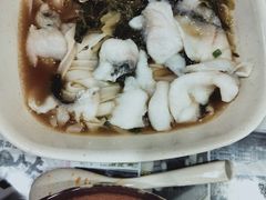 -双燕楼·手工馄饨·汤面小吃(世纪汇店)