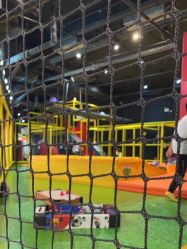 -蹦蹦跳跳(新奥购物中心店)