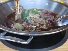 -大众跷脚牛肉馆·非遗传承单位(峨眉山店)