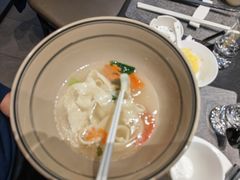 -艳阳天民俗村(公园路店)