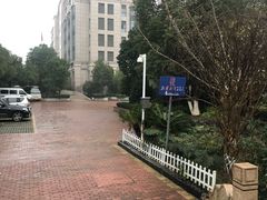 -新华书店(学府大道店)