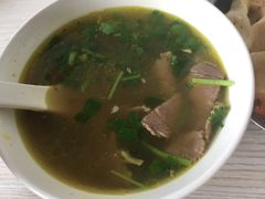 -黄阿姨锅贴大王(万航渡路店)