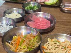 -香猪坊韩国烤肉专属门店(魏公村店)