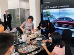-奔驰上海利星(七宝店)