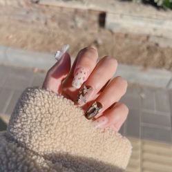 -晨·艺美甲美睫