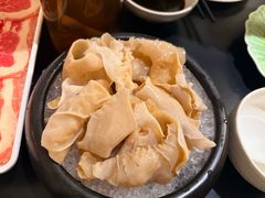 -鲜入唯煮·港式海鲜牛肉火锅(金宝街店)