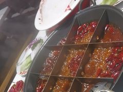 -伍师兄市井火锅(东部星悦天地店)