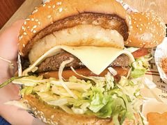 -The Habit Burger Grill 哈比特汉堡(复兴soho店)