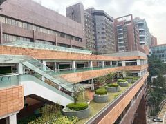 -香港大学