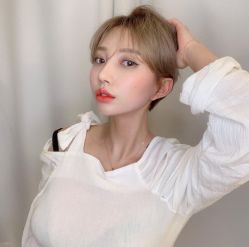 -名发世家烫染