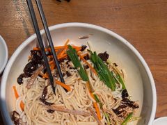 -云海肴·汽锅鸡·云南菜(天山百盛优客店)