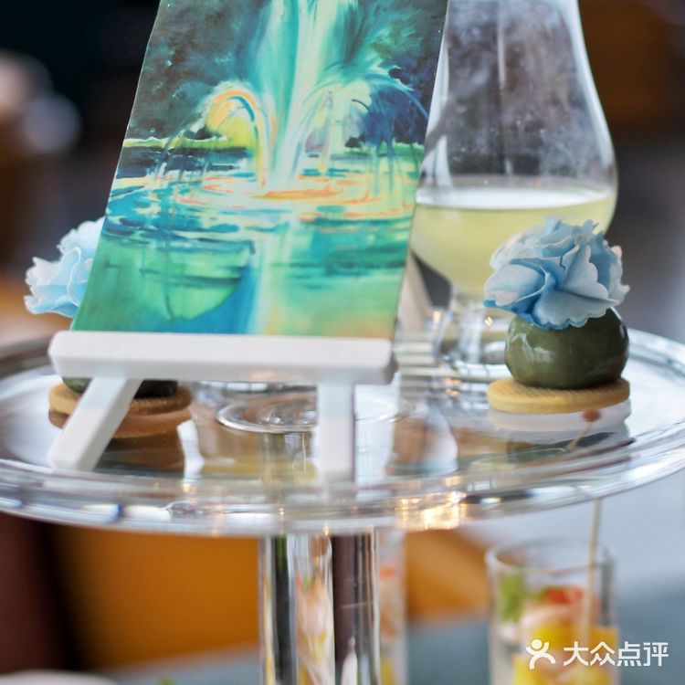 夏日焰火流光倾城|可以吃的美高梅艺术画