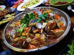 -老东镇啤酒屋海鲜加工·蒸汽海鲜·海鲜烧烤(台东店)