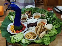-沐毫傣泐云南菜孔雀宴•手抓饭傣味烧烤(曼听公园店)