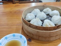 -上海特色小笼店(铁岭路90弄小区店)