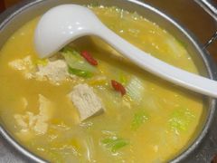 -东口码头·烧鸽子·鱼头泡饼·地方菜(金鹰悦城店)