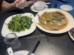 -鑫悦楼煎蟹·16年海鲜大排档