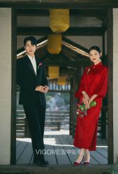 -雪中彩影婚纱摄影·微光艺术中心