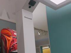 -康朴乐儿童学习桌椅(蓝色港湾店)