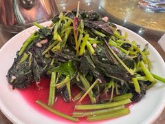 -芦茨金富饭庄·25年老字号·专做稻草鸡