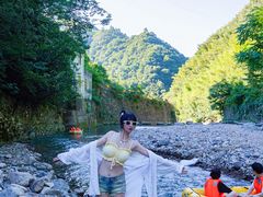 -藏龙百瀑漂流