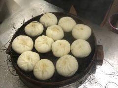 -舒小笼松针小笼包