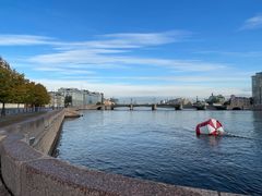 -阿芙乐尔号巡洋舰