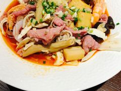 -成都你六姐·牛肉冒菜(城市集市合生汇店)