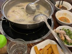 -正能量脆肉鲩火锅