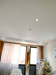 -HEYAN荷妍专业脱毛连锁机构
