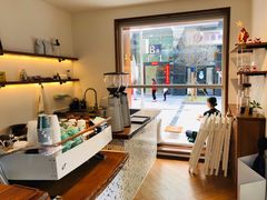 -Line 咖啡(石厦花园店)